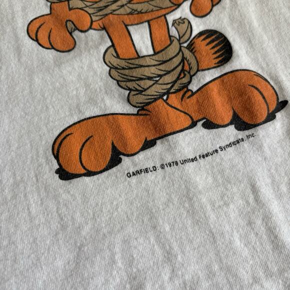 Vintage Garfield T-Shirt Size L I Don't Raise Em I Just Teach Em 1990s Stained - Picture 3 of 6